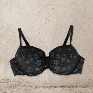 Victoria's Secret Dream Angels Black Floral Lace Lined Demi Underwire Bra